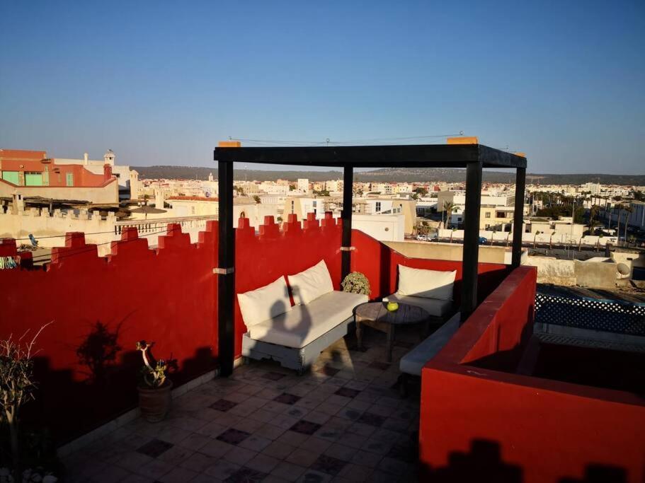 Charmant Riad Pour Familles Ou Groupes - Dar Mama Эс-Сувейра Экстерьер фото