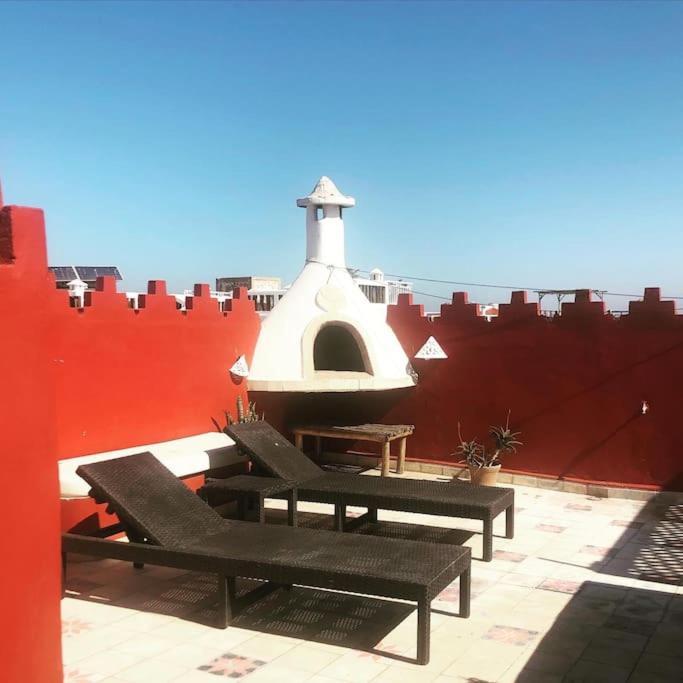 Charmant Riad Pour Familles Ou Groupes - Dar Mama Эс-Сувейра Экстерьер фото