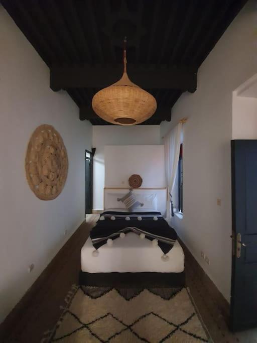 Charmant Riad Pour Familles Ou Groupes - Dar Mama Эс-Сувейра Экстерьер фото