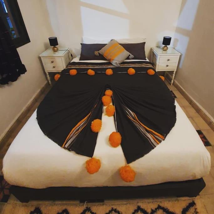 Charmant Riad Pour Familles Ou Groupes - Dar Mama Эс-Сувейра Экстерьер фото